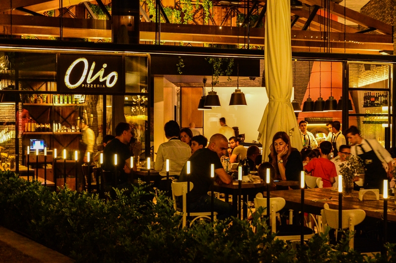 The Backyard Hazmieh on Saturday Night